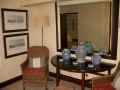 04 Entrance hall.jpg (46823 bytes)