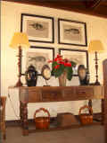 06 Living area - top of stairs.jpg (49063 bytes)